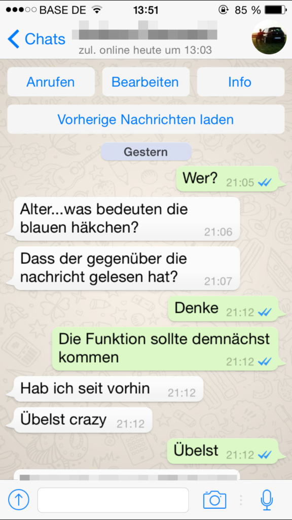 WhatsApp blaue Häkchen signalisieren Gelesen Status